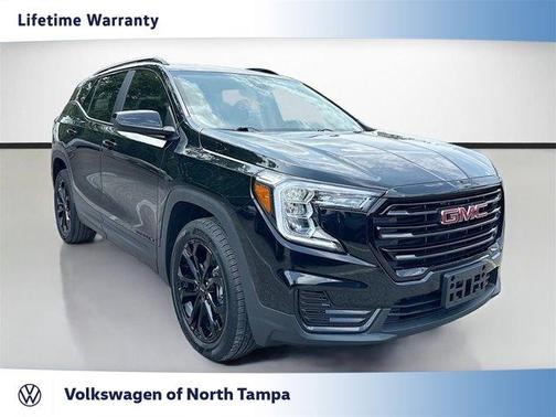 Ebony Twilight Metallic 2022 GMC Terrain SLE