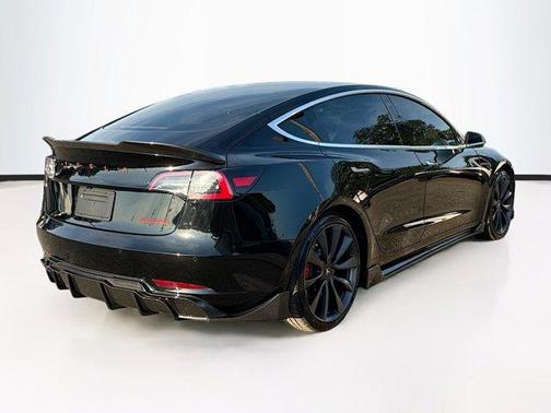 2020 Tesla Model 3 Performance