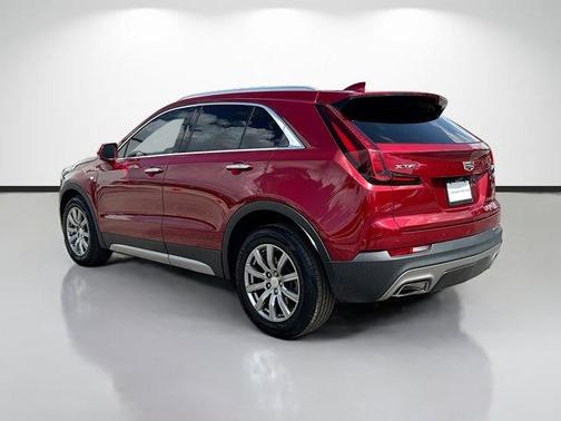 Red Horizon Tintcoat 2020 Cadillac XT4 Premium Luxury