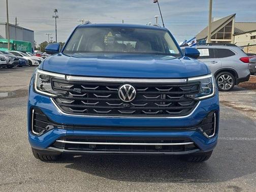 2025 Volkswagen Atlas 2.0T SEL Premium R-Line
