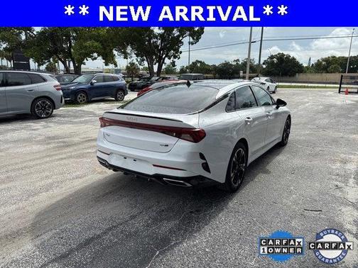 2022 Kia K5 GT-Line