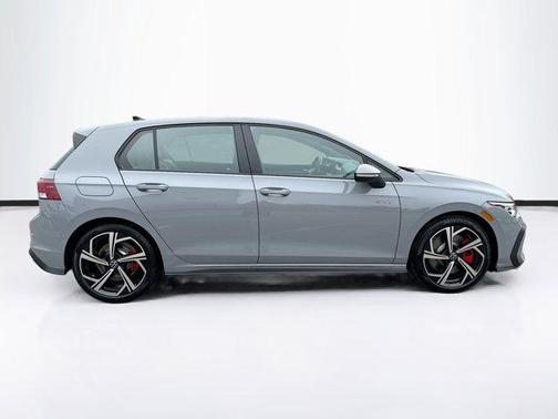 2026 Volkswagen Golf GTI SE