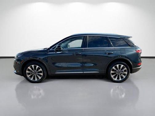Blue Metallic 2022 Lincoln Corsair Reserve