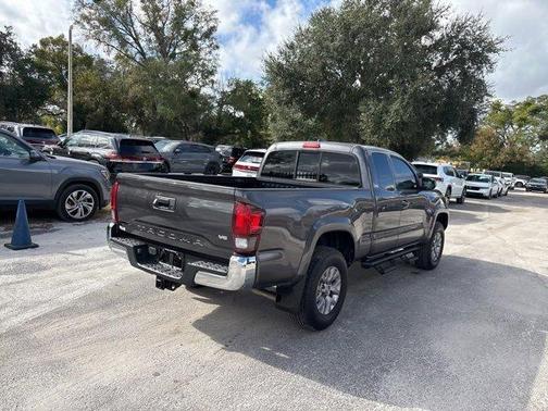 2018 Toyota Tacoma SR5
