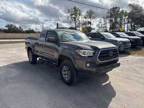 2018 Toyota Tacoma SR5