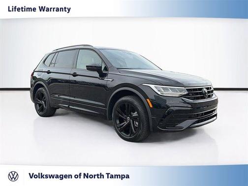 2024 Volkswagen Tiguan 2.0T SE R-Line Black