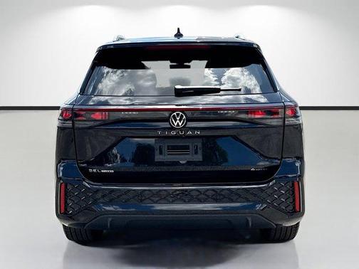 Black 2026 Volkswagen Tiguan 2.0T SEL R-Line Turbo