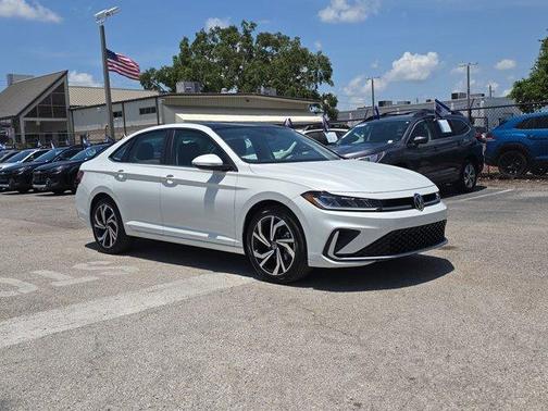2025 Volkswagen Jetta 1.5T SEL