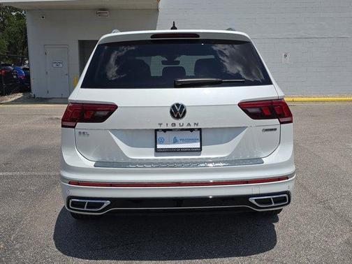 2024 Volkswagen Tiguan 2.0T SEL R-Line