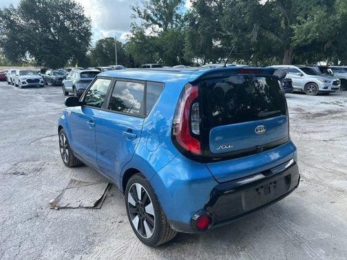 Caribbean Blue 2016 Kia Soul +