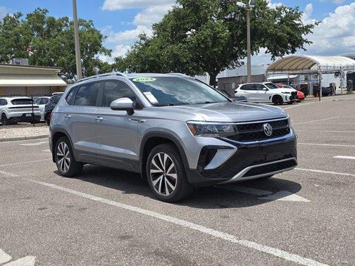 2022 Volkswagen Taos 1.5T SE