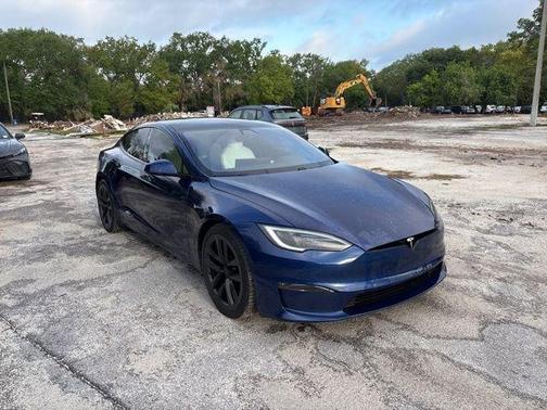 2022 Tesla Model S Plaid