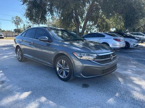 2022 Volkswagen Jetta 1.5T SE