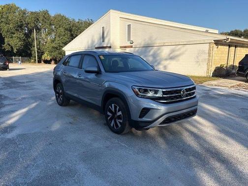 2022 Volkswagen Atlas Cross Sport 2.0T SE