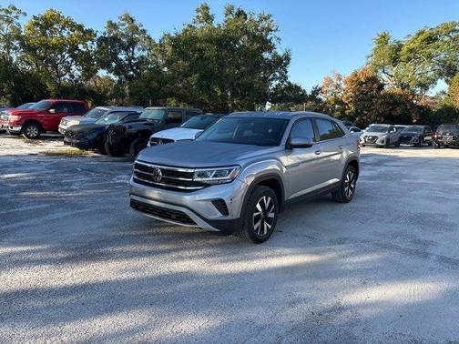 2022 Volkswagen Atlas Cross Sport 2.0T SE