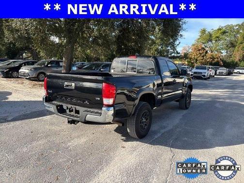 2017 Toyota Tacoma SR5