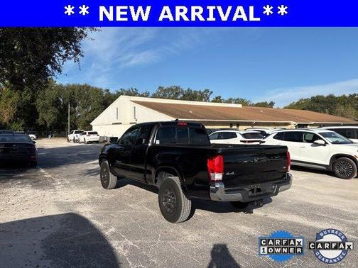 2017 Toyota Tacoma SR5