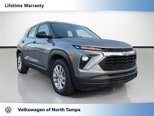 Sterling Gray Metallic 2024 Chevrolet Trailblazer LS