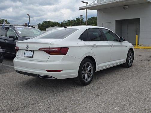 2019 Volkswagen Jetta 1.4T R-Line