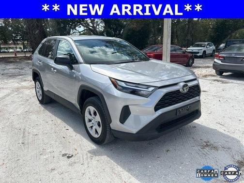 2025 Toyota RAV4 LE