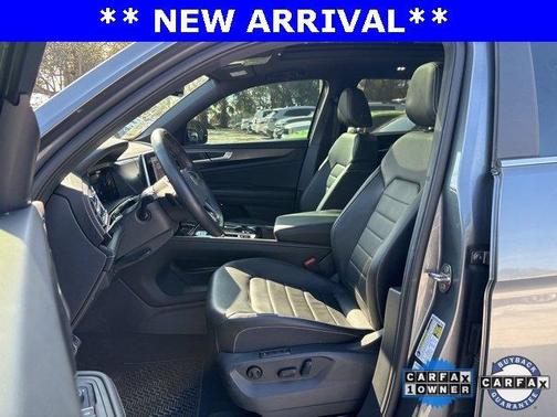 2024 Volkswagen Atlas Cross Sport 2.0T SEL R-Line