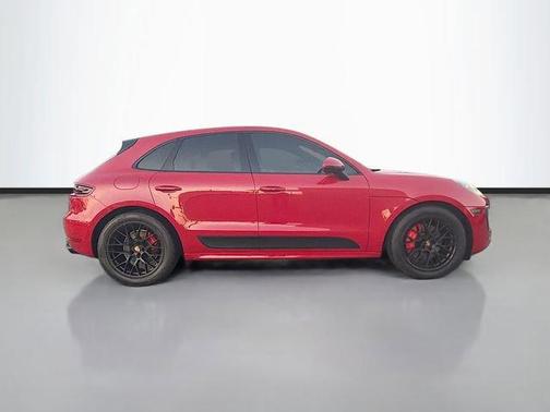 2017 Porsche Macan GTS