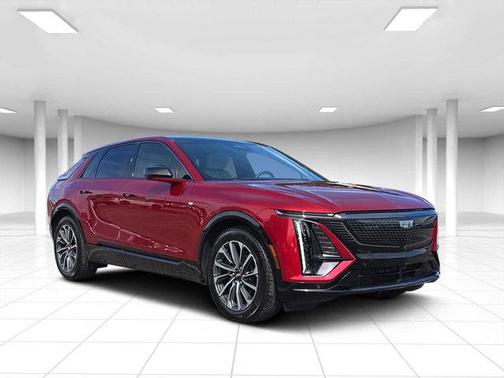 2024 Cadillac LYRIQ Sport