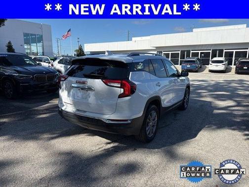2024 GMC Terrain SLT