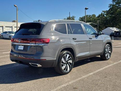 2026 Volkswagen Atlas 2.0T SEL