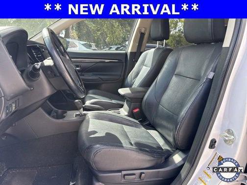 2016 Mitsubishi Outlander SE