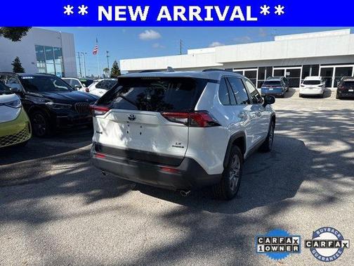 2023 Toyota RAV4 Hybrid LE