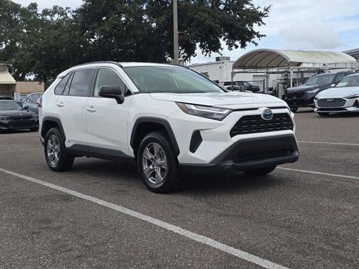 2023 Toyota RAV4 Hybrid LE