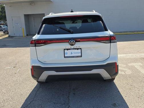 2025 Volkswagen Tiguan 2.0T SE