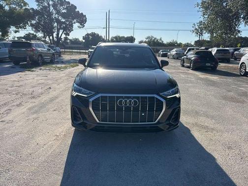 Mythos Black Metallic 2025 Audi Q3 45 S line Premium