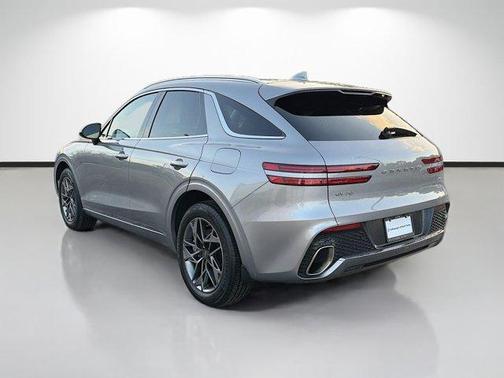 Savile Silver 2023 Genesis GV70 2.5T