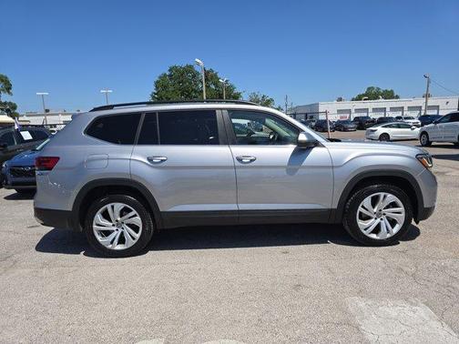 2023 Volkswagen Atlas 3.6L SE w/Technology