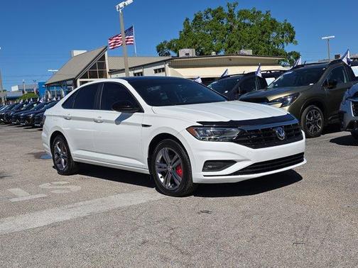2019 Volkswagen Jetta 1.4T R-Line
