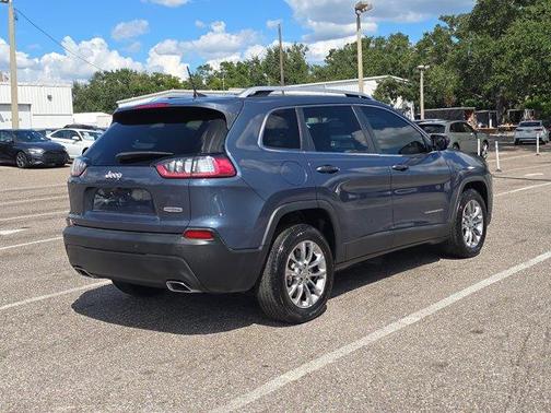 2021 Jeep Cherokee Latitude Lux