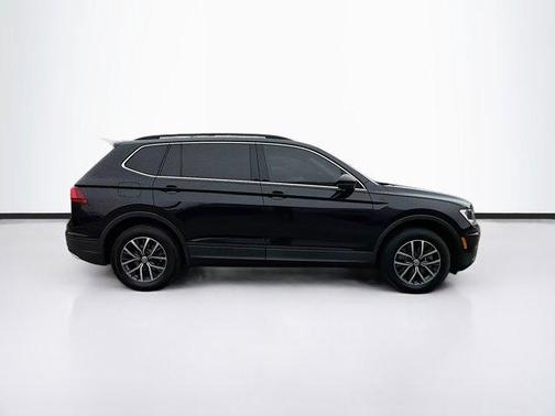 2019 Volkswagen Tiguan 2.0T SE
