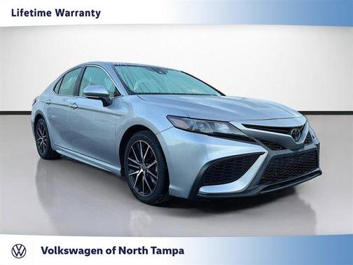 Celestial Silver Metallic 2023 Toyota Camry SE