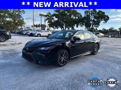 2023 Toyota Camry SE Nightshade