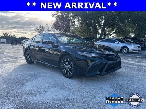 2023 Toyota Camry SE Nightshade