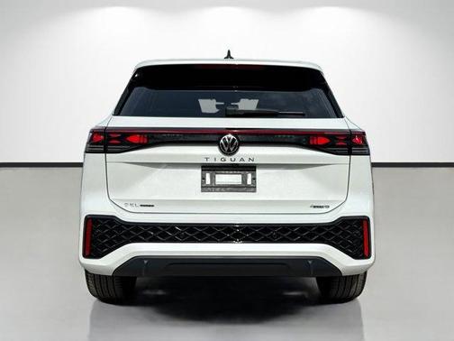 Opal White Pearl 2026 Volkswagen Tiguan 2.0T SEL R-Line Turbo