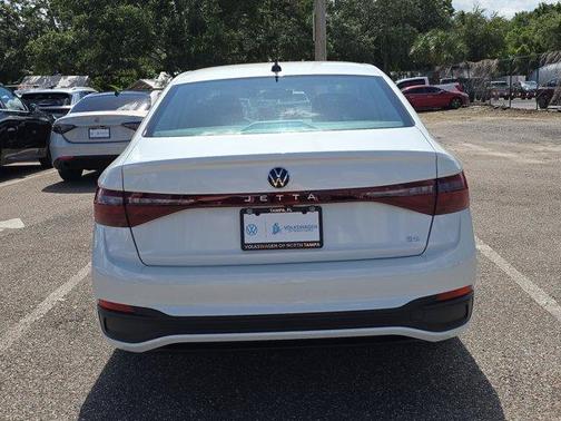 2025 Volkswagen Jetta 1.5T SE