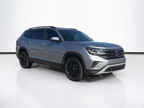 2022 Volkswagen Atlas 2.0T SE w/Technology