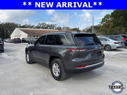 2024 Jeep Grand Cherokee Laredo