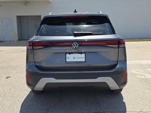 2025 Volkswagen Tiguan 2.0T S