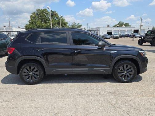 2022 Volkswagen Taos 1.5T S