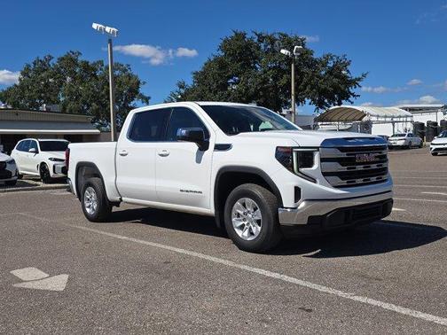 2023 GMC Sierra 1500 SLE