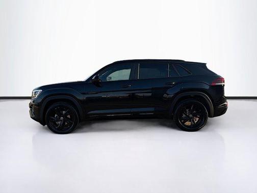 2026 Volkswagen Atlas Cross Sport 2.0T SEL R-Line Black